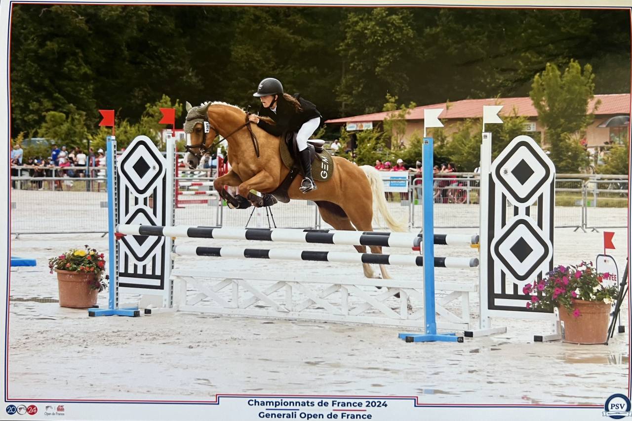 Jolie Ponette D de sport &agrave; vendre