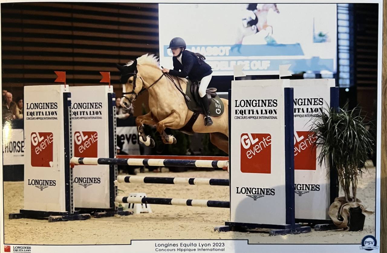 Jolie Ponette D de sport &agrave; vendre