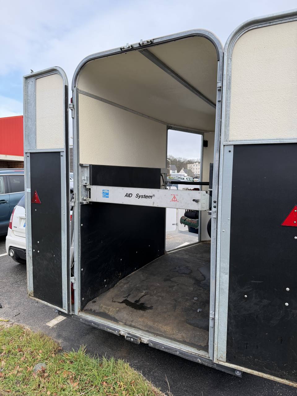 Van Fautras 1 place et demi