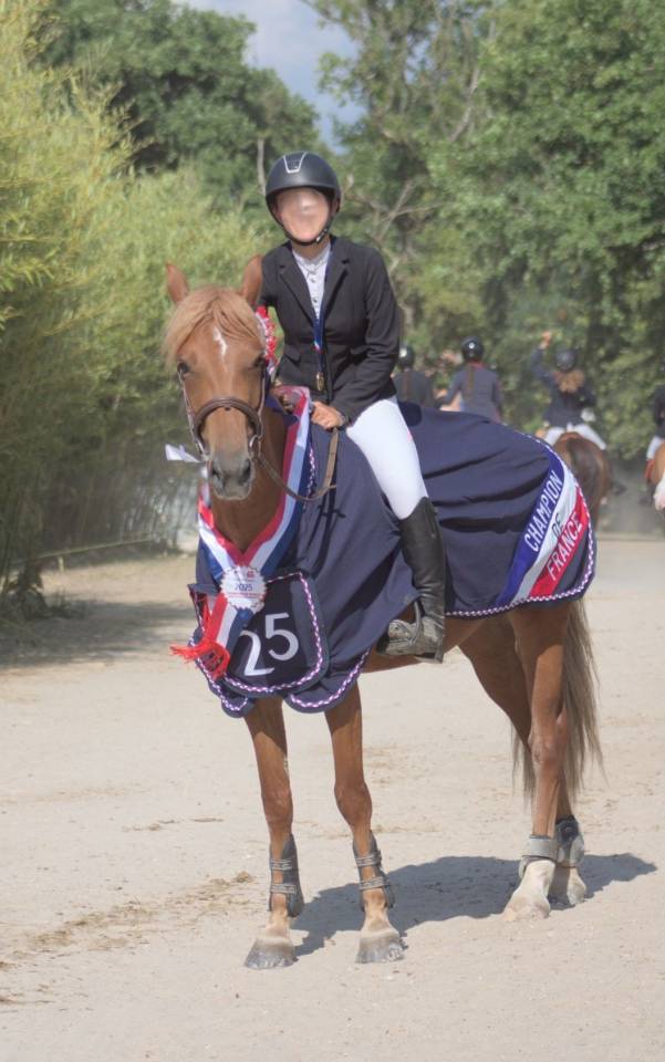 Top ponette 8 ans - Pr&ecirc;te sur P2