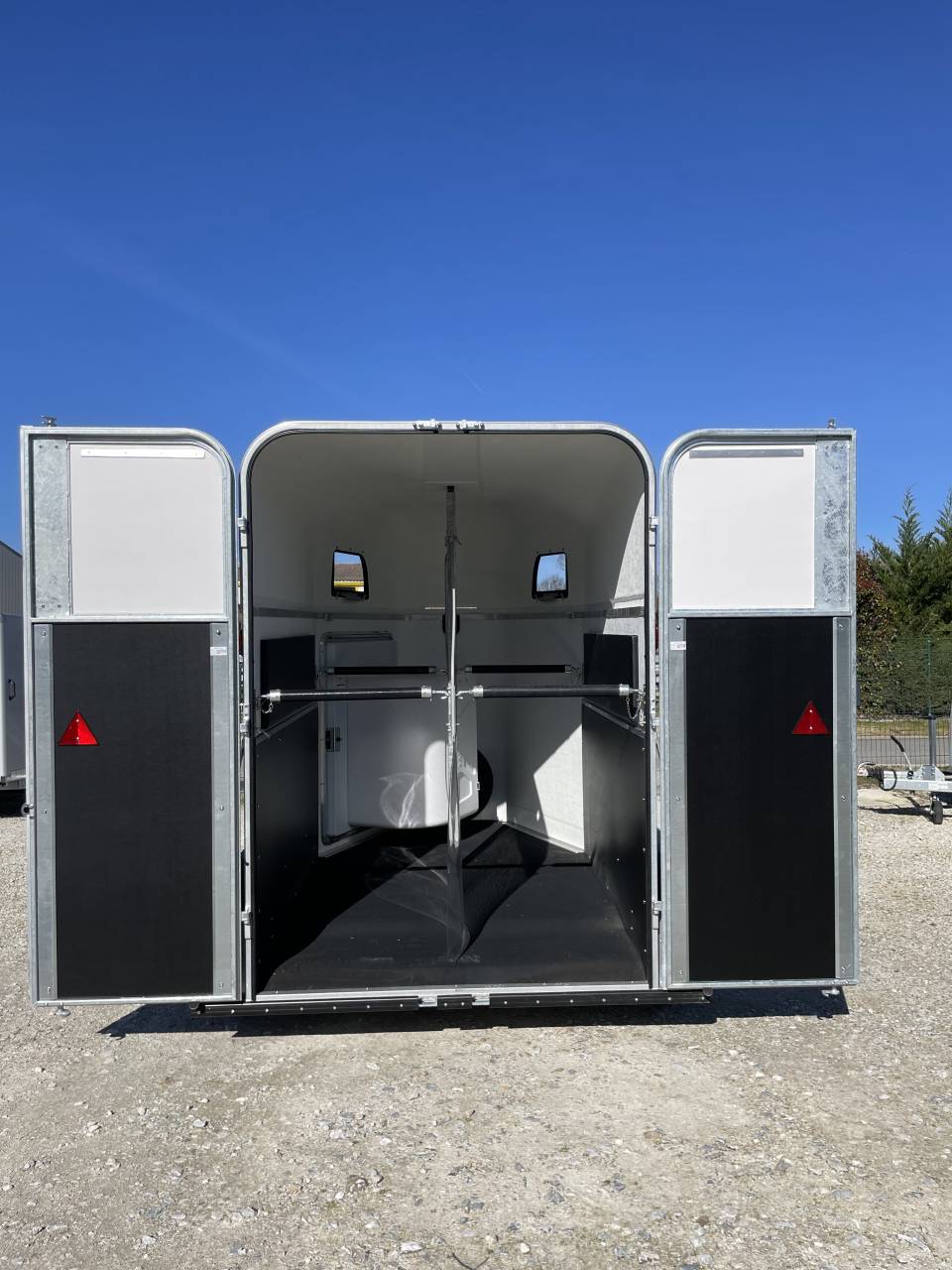 VAN FAUTRAS 2 places IMARA NEDJMA