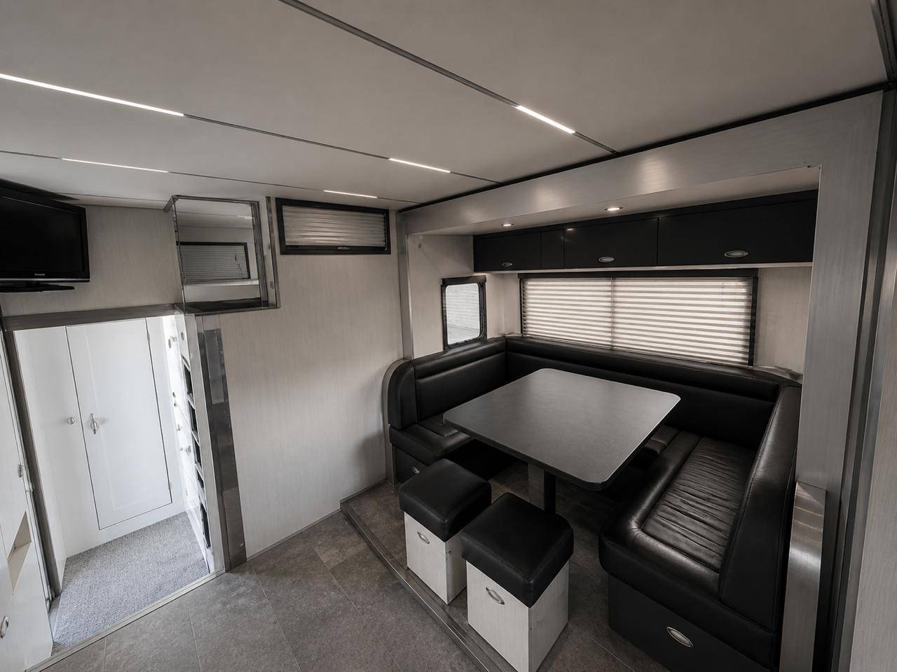 PAILLARD 7 CHEVAUX HOME CAR AVEC DOUBLE POP OUT