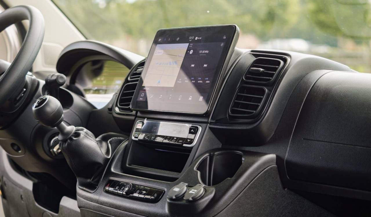 AKX STALLE BASE OPEL MOVANO 170 DCI 