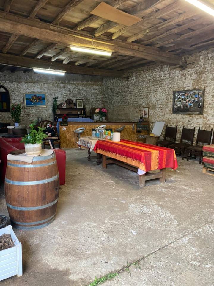 Corps de ferme traditionnel en L &agrave; Lembeye (64350)