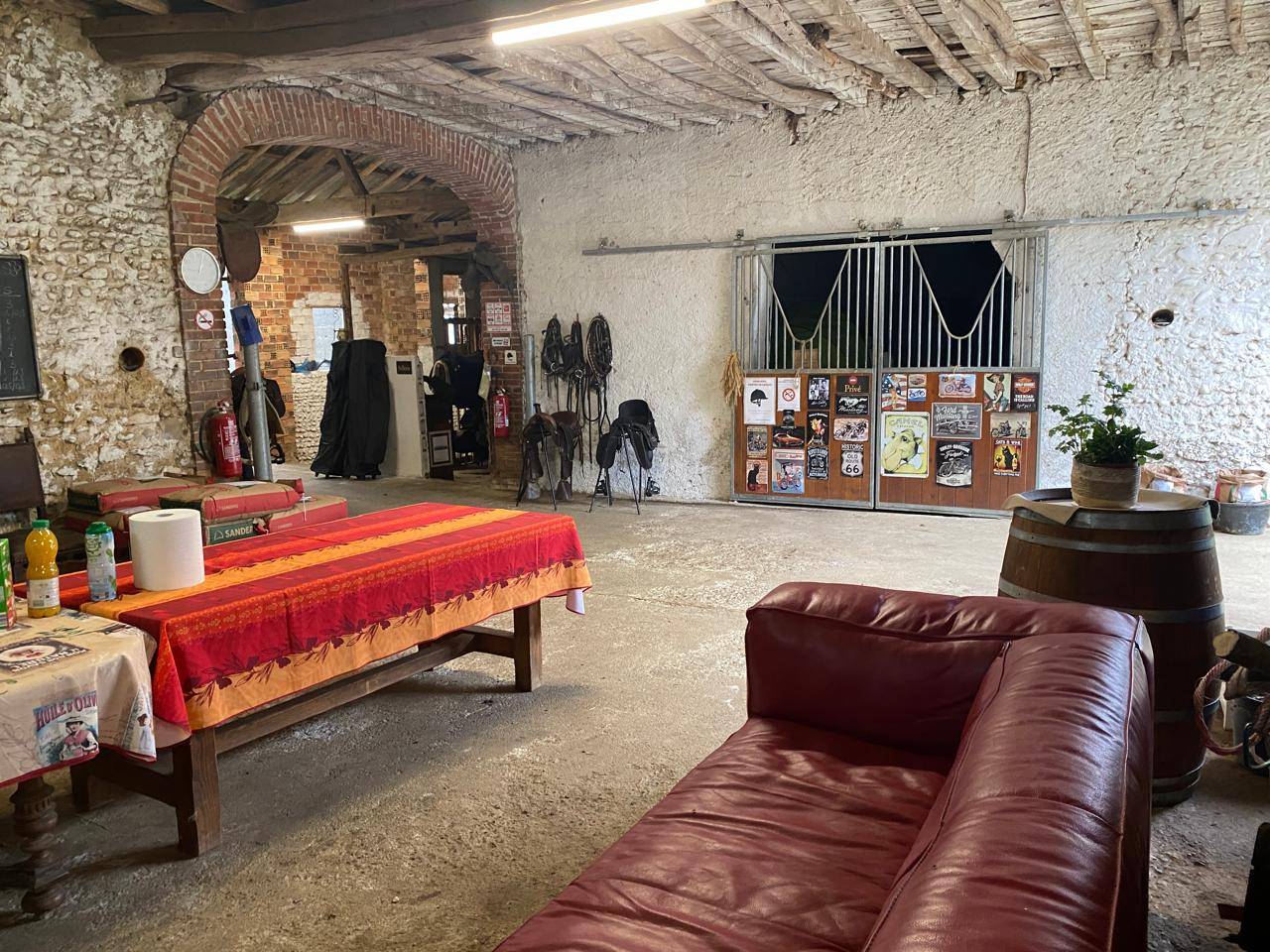 Corps de ferme traditionnel en L &agrave; Lembeye (64350)