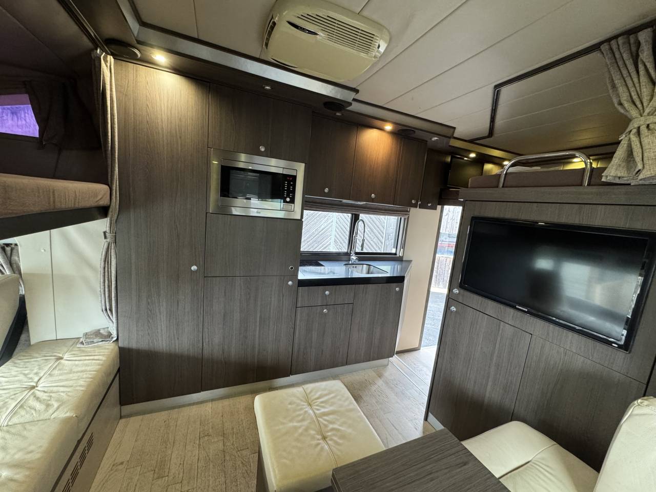 VOLVO FLL42 290cv 16T STX  - 5 chevaux - POP OUT