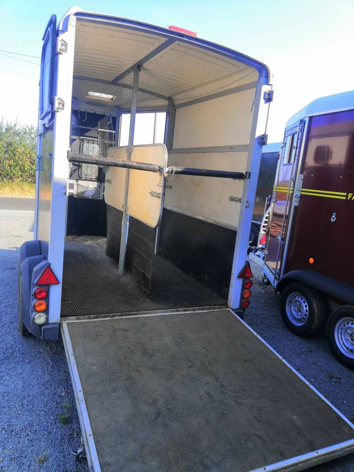 IFOR WILLIAMS 2 PLACES 2021