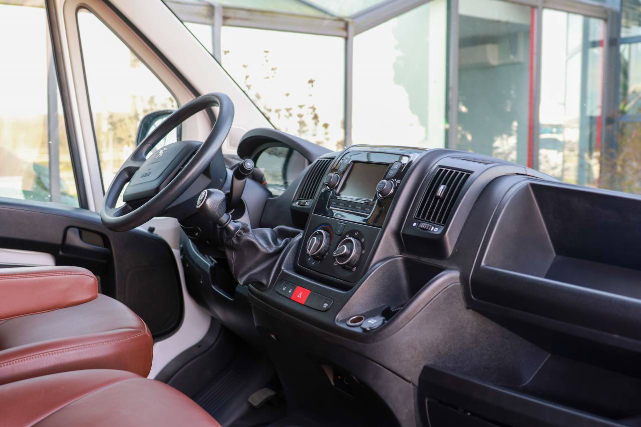 Peugeot Boxer 
