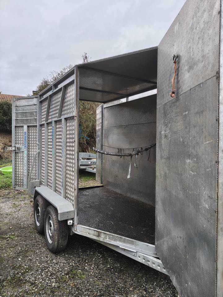 Van 1,5 place &ndash; Ch&acirc;ssis robuste