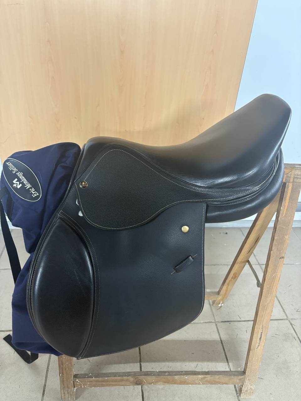 Selle mixte Eric Mondange 17,5 / noir / juin 2025