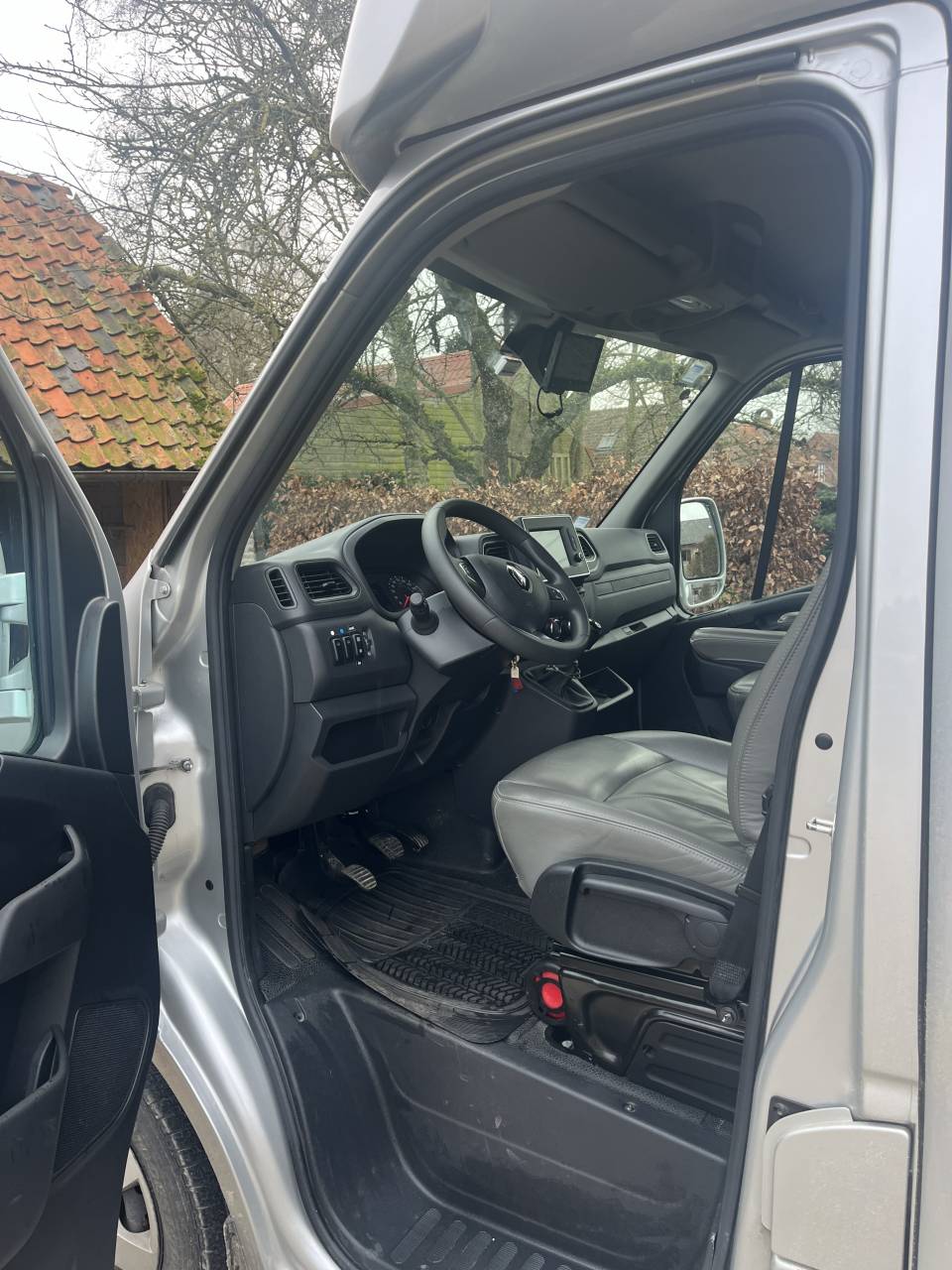 Krismar 2 horses truck