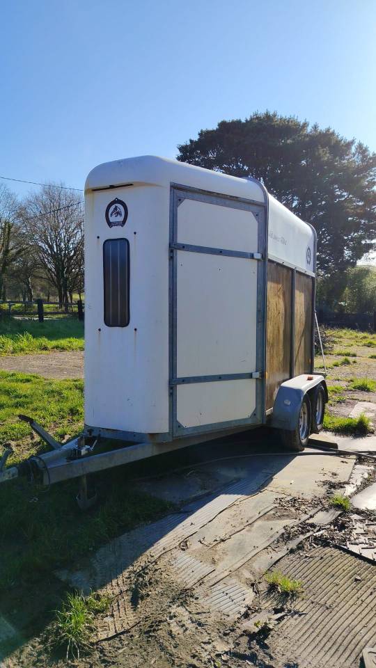 VAN 2 PLACES &ndash; MARQUE FAUTRAS