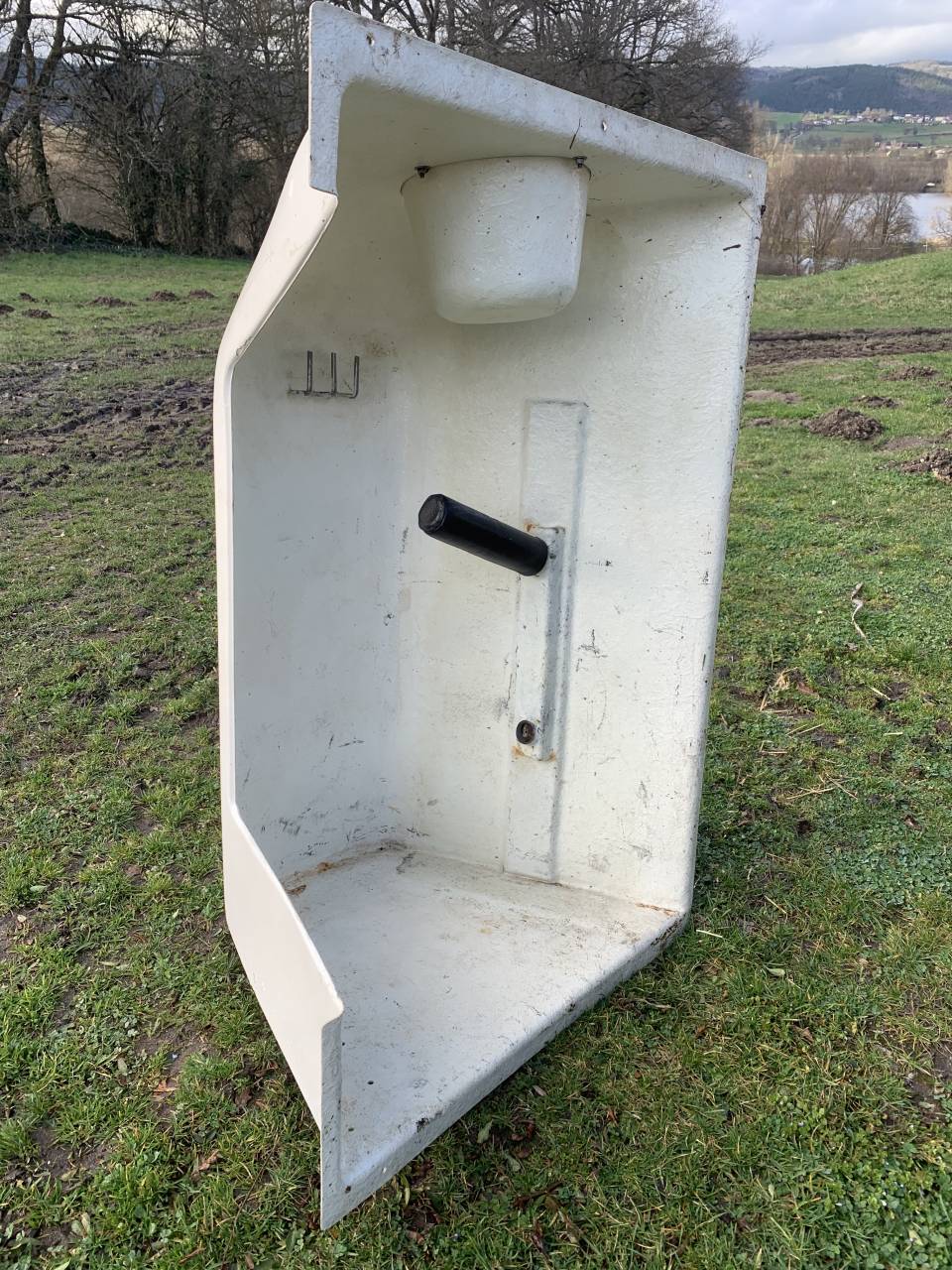 Van FAUTRAS 2 places