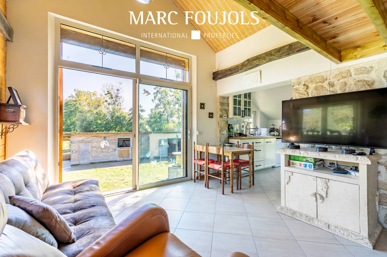 Proche Chantilly - Maison avec boxes &agrave; chevaux