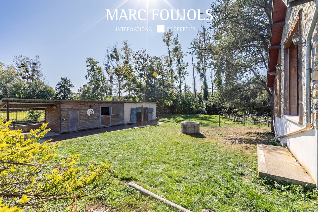 Proche Chantilly - Maison avec boxes &agrave; chevaux