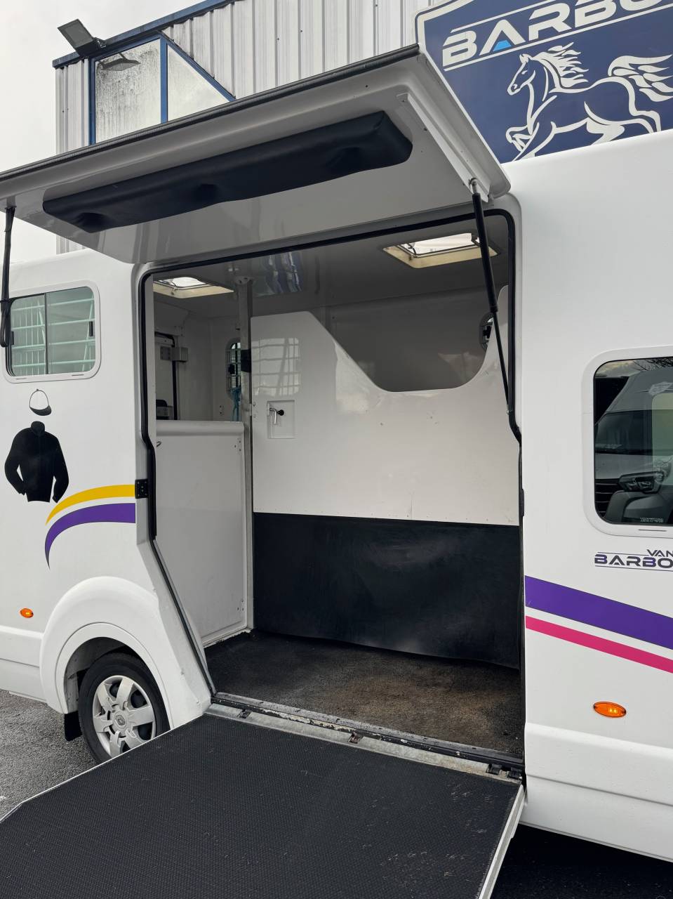 camion 2 chevaux BARBOT