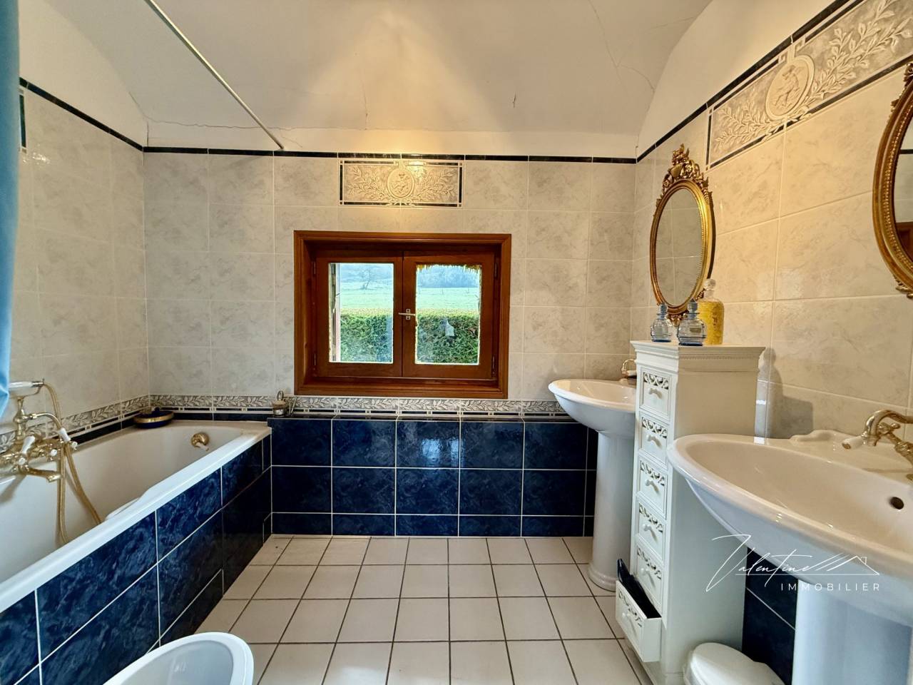 PROPRI&Eacute;T&Eacute; FAMILIALE AUX PORTES DE BEAUMONT-EN-AUGE