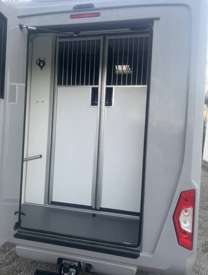 Vl stx 2023 30000km / 5 places assises