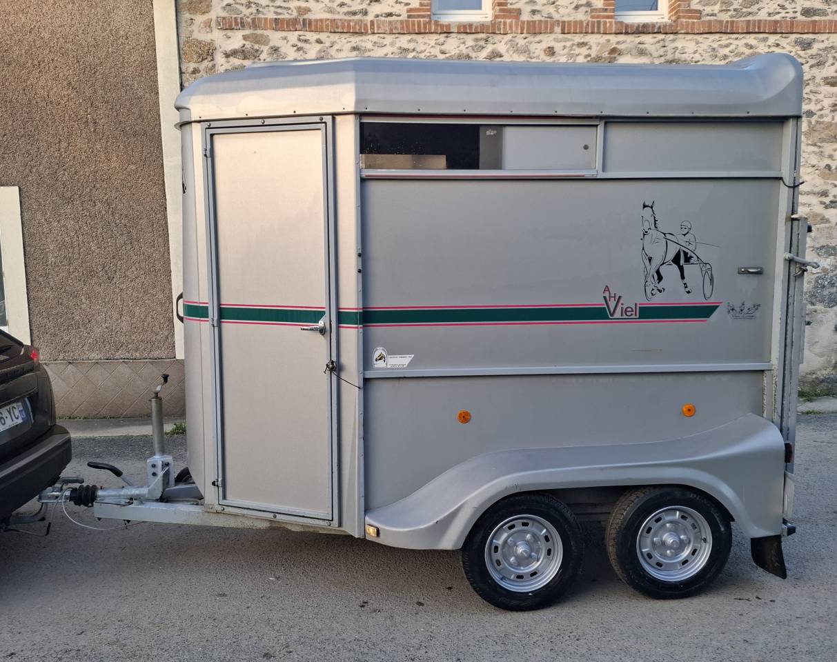 Van Lesage 1.5 place