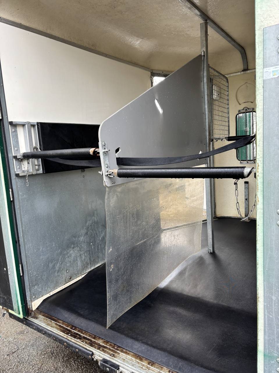 Van 2 places Fautras 