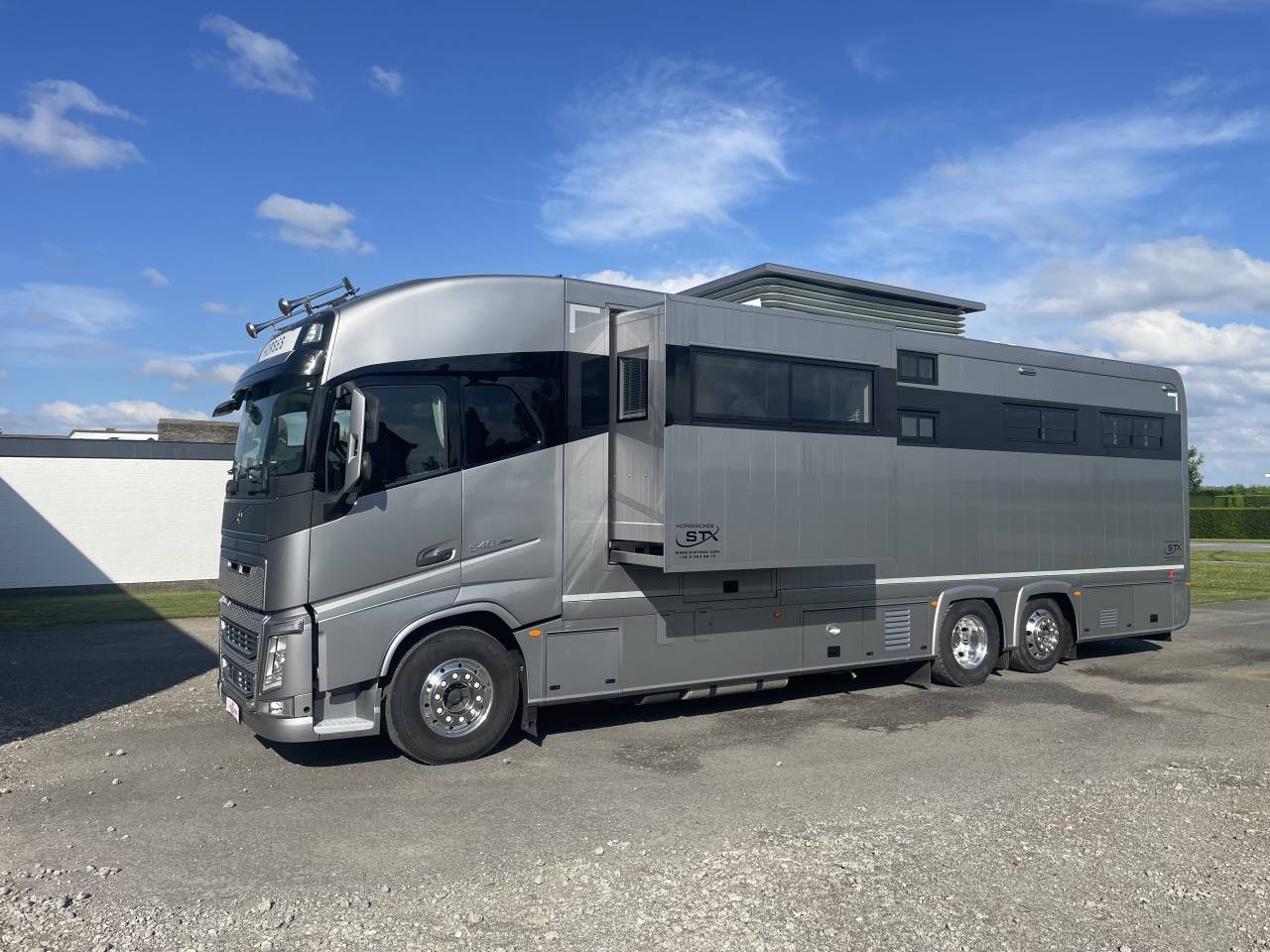 STX Volvo FH540, double pop-out, push up