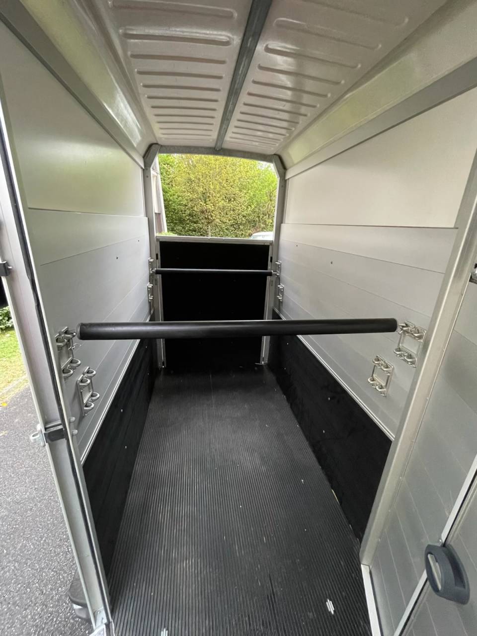 Van 1,5 place ifor Williams Hbx 403 R&Eacute;SERV&Eacute; 