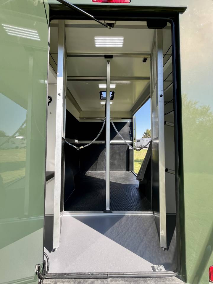 VL AKX RENAULT MASTER 2026