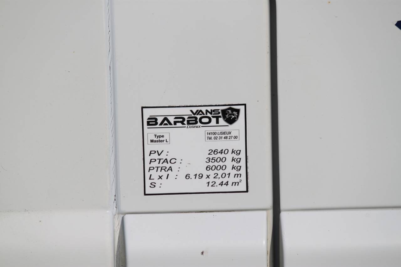 Camion 2 chevaux Barbot 5 places boite auto