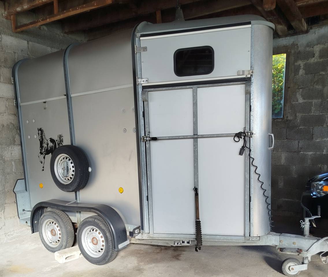 VAN IFOR WILLIAMS 1,5 place HB401