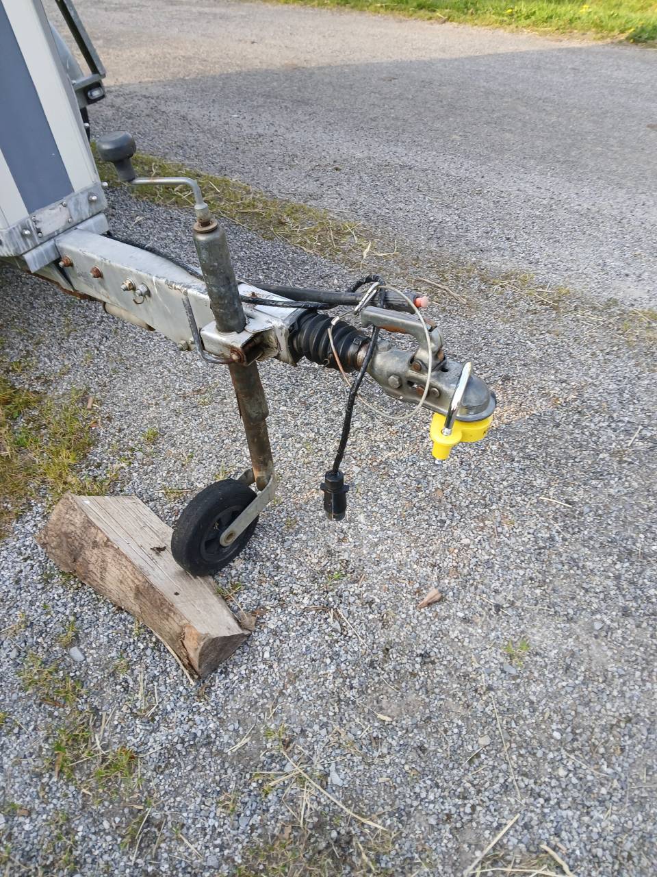 Vente van cheval libert&eacute; 