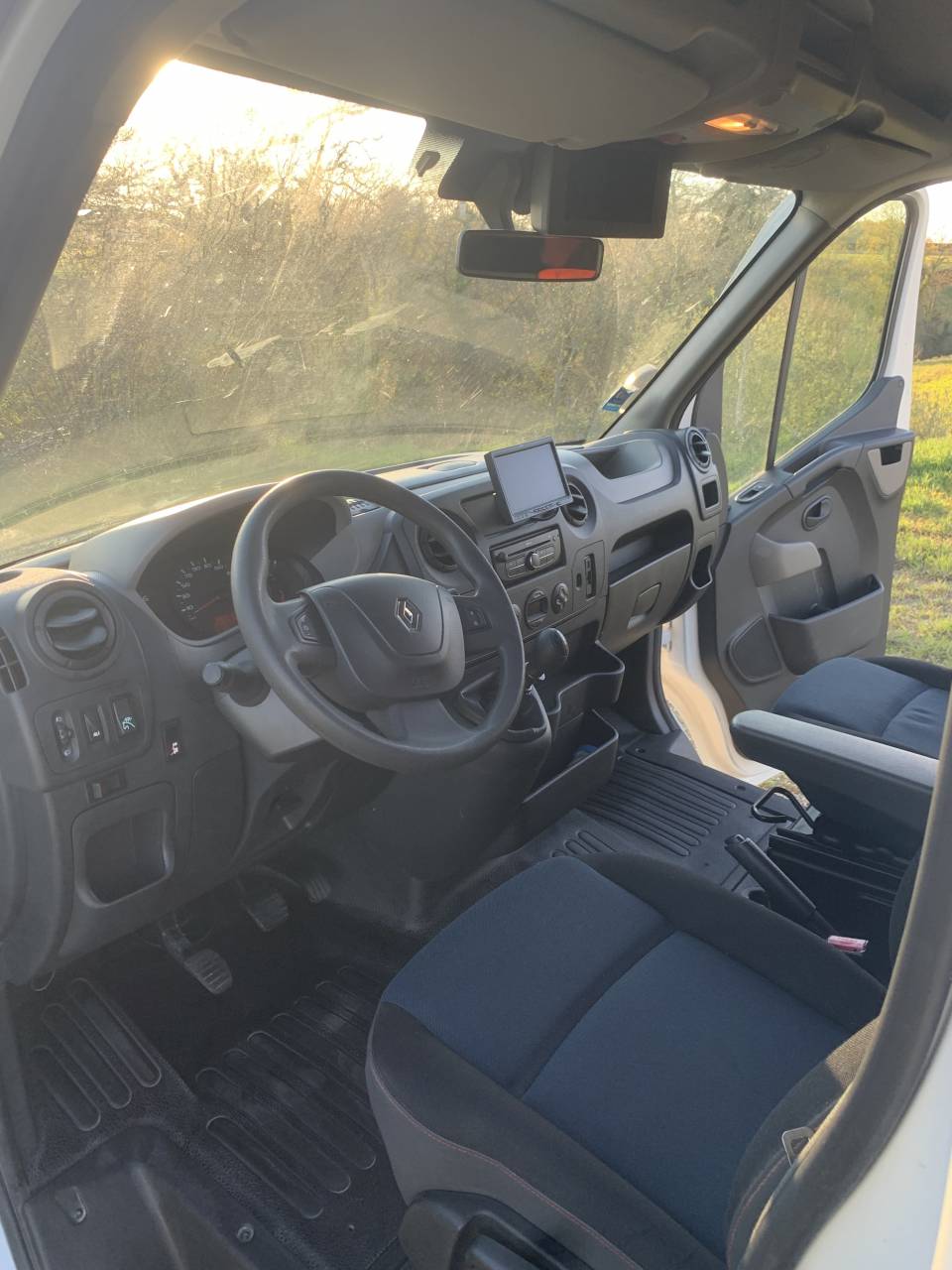 Renault MASTER 2.3L DCI 165CV TWIN TURBO