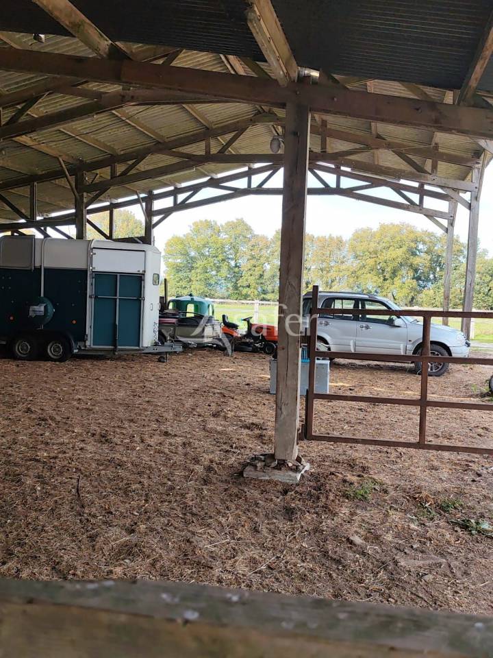 Propri&eacute;t&eacute; &eacute;questre de caract&egrave;re  Nord Loire-Atlantique