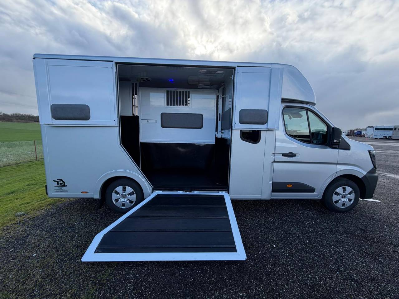 RENAULT MASTER TBST STALLE 5