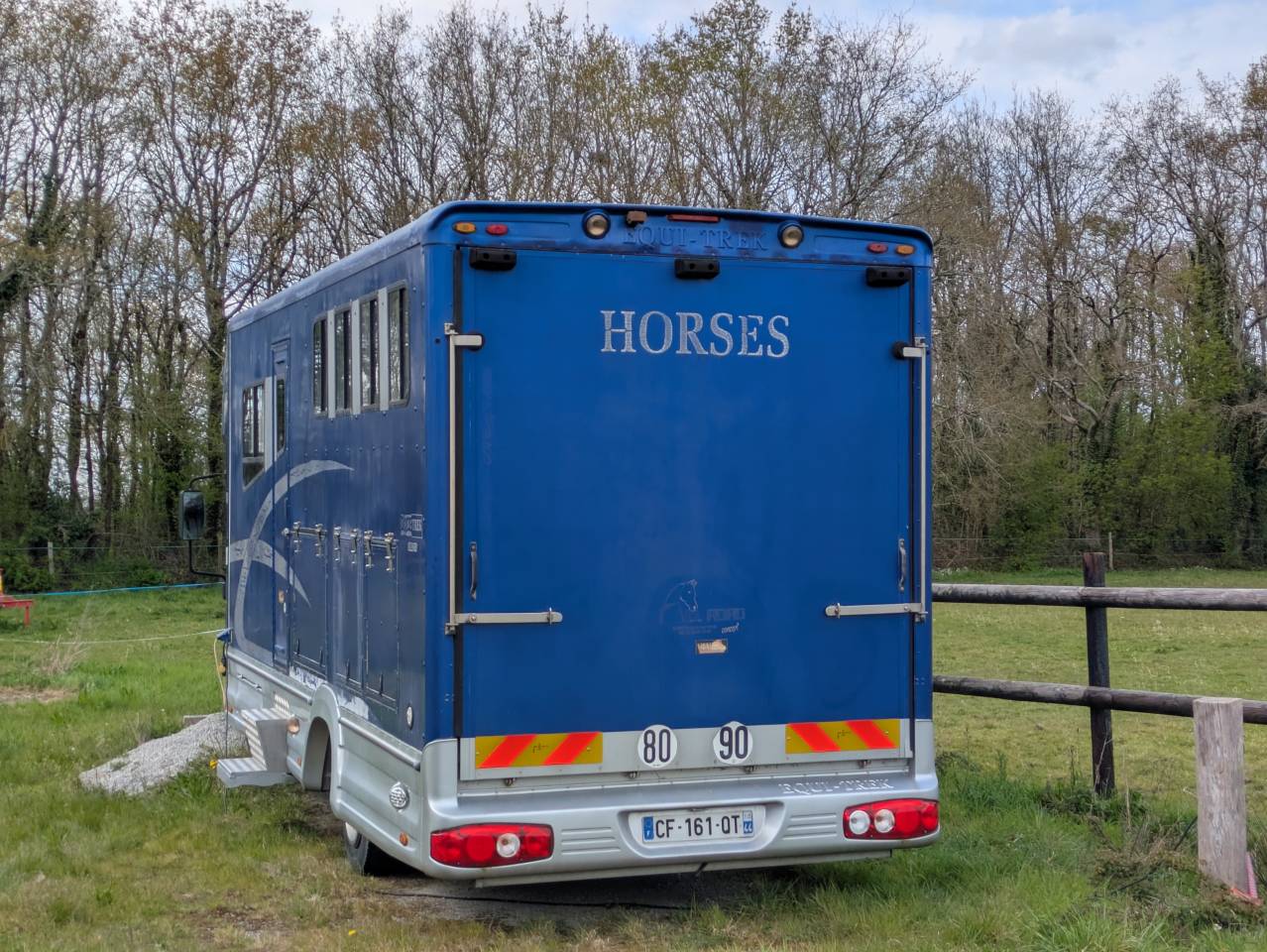 Camion 3 chevaux homme car