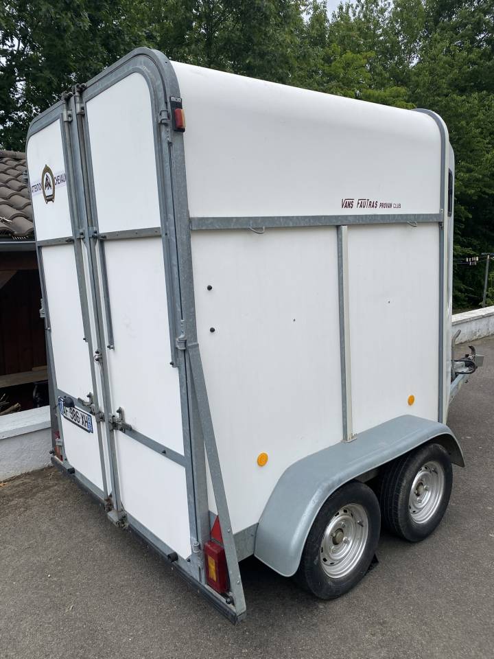 VAN FAUTRAS - PROVAN CLUB - 2 Places