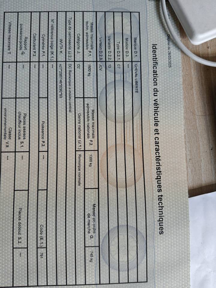 Van Touring One 2025 1 place 1/2 Pont avant Permis B