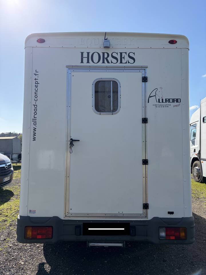 Camion Equi-trek Mod&egrave;le Sonic