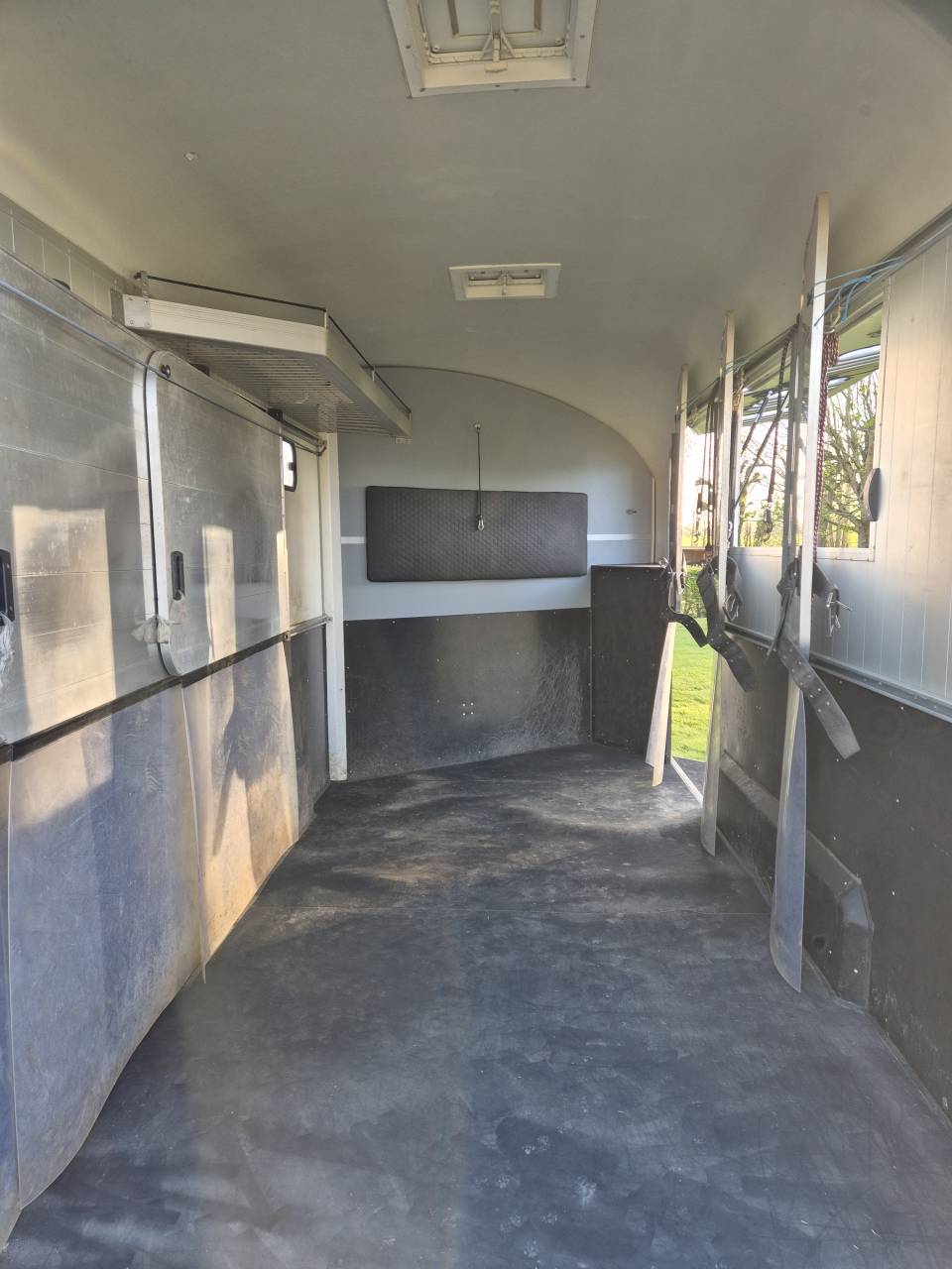 Van 4 places Cheval Libert&eacute;  f&eacute;vrier 2024.