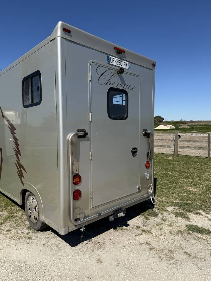 Master 150CV  - 1&egrave;re main de 2014 - 37000km