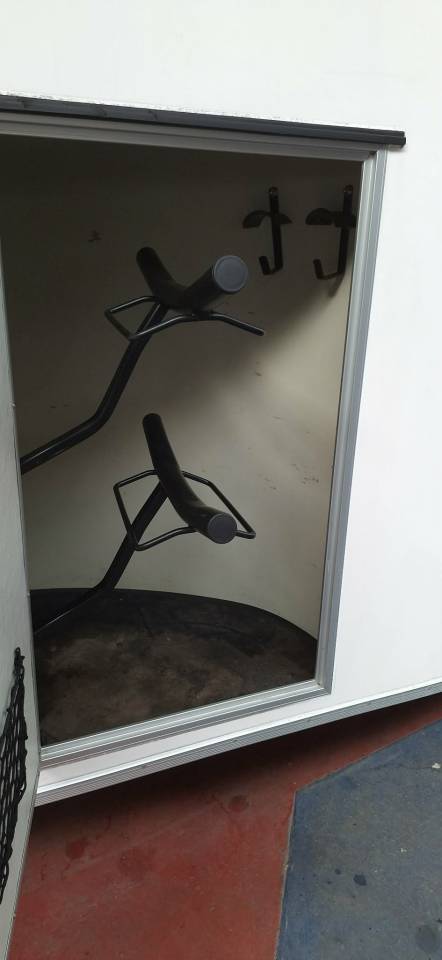 van 2 places comme neuf