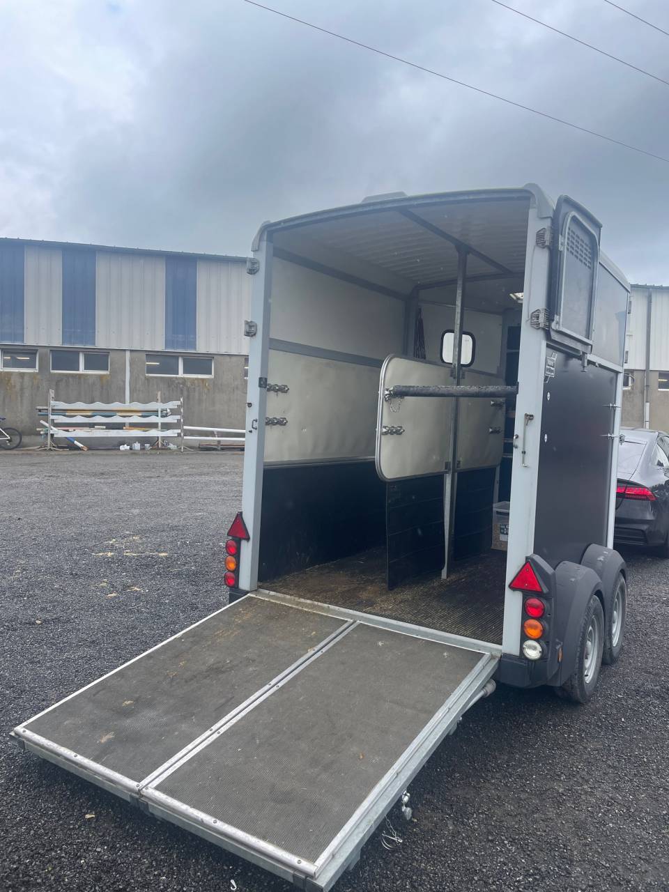 VAN 2 places, PTAC 2600kgs