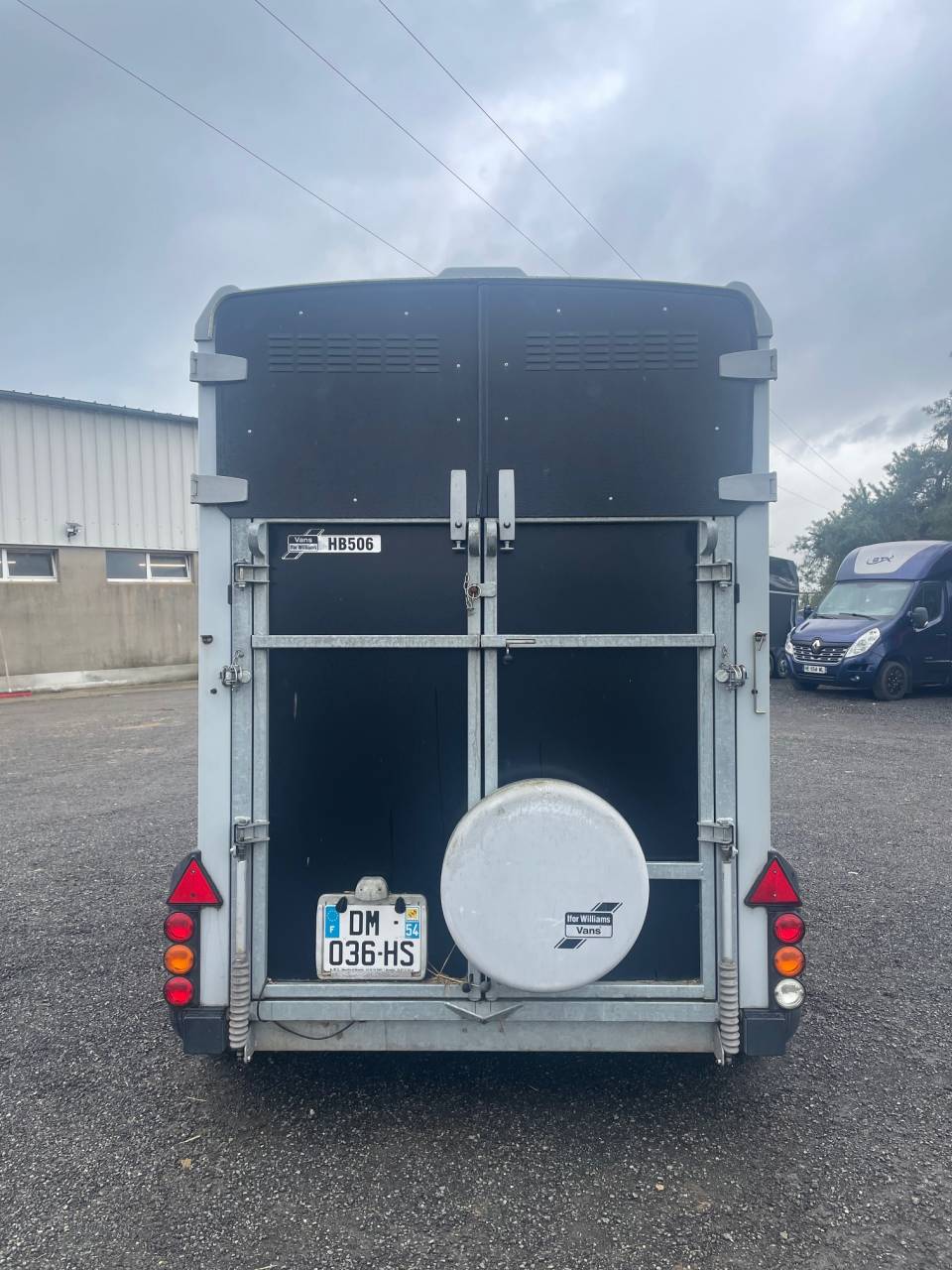 VAN 2 places, PTAC 2600kgs