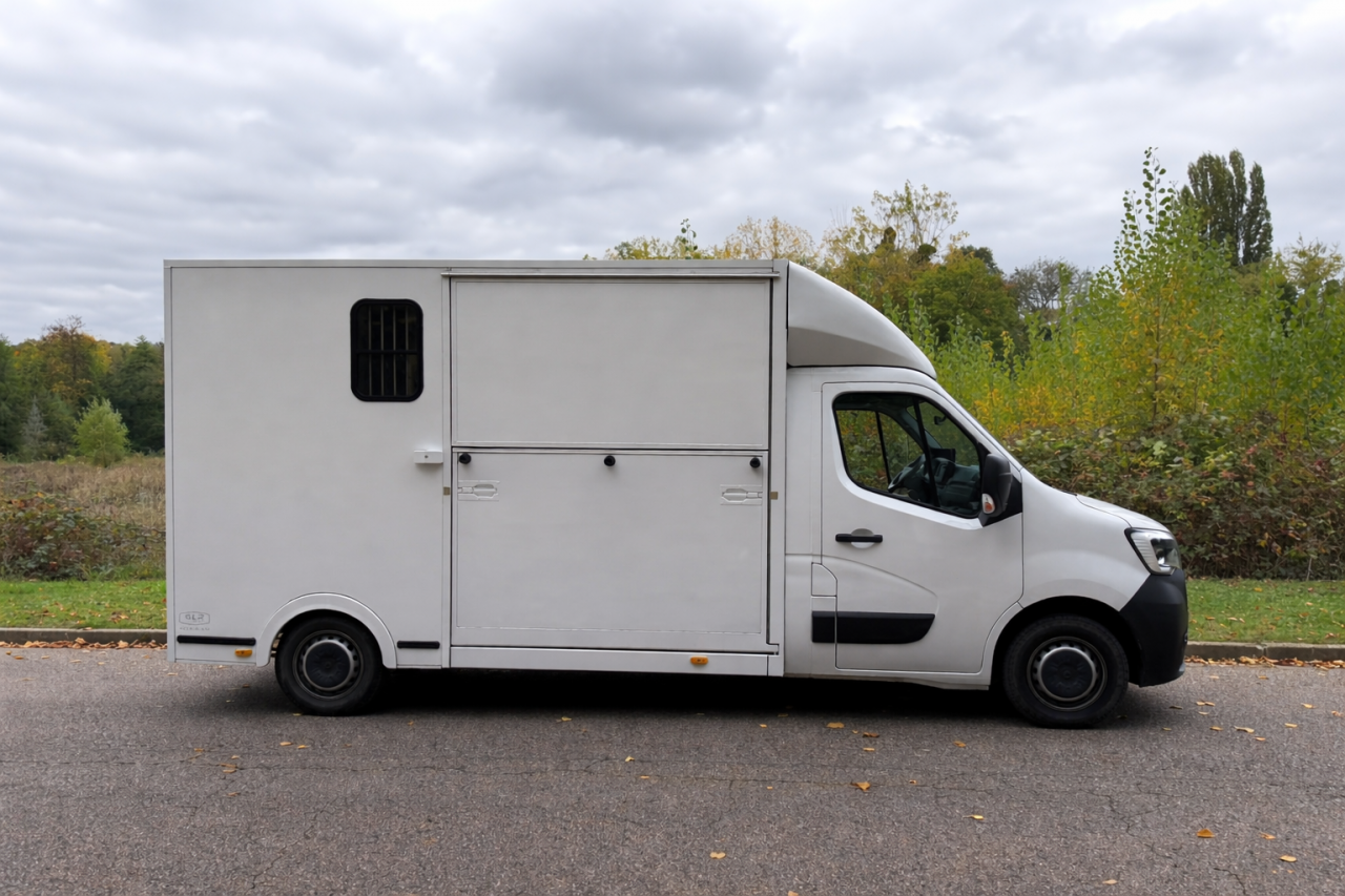RENAULT MASTER &ndash; 2020 &ndash; 135CV &ndash; 79 000KM &ndash; GLR