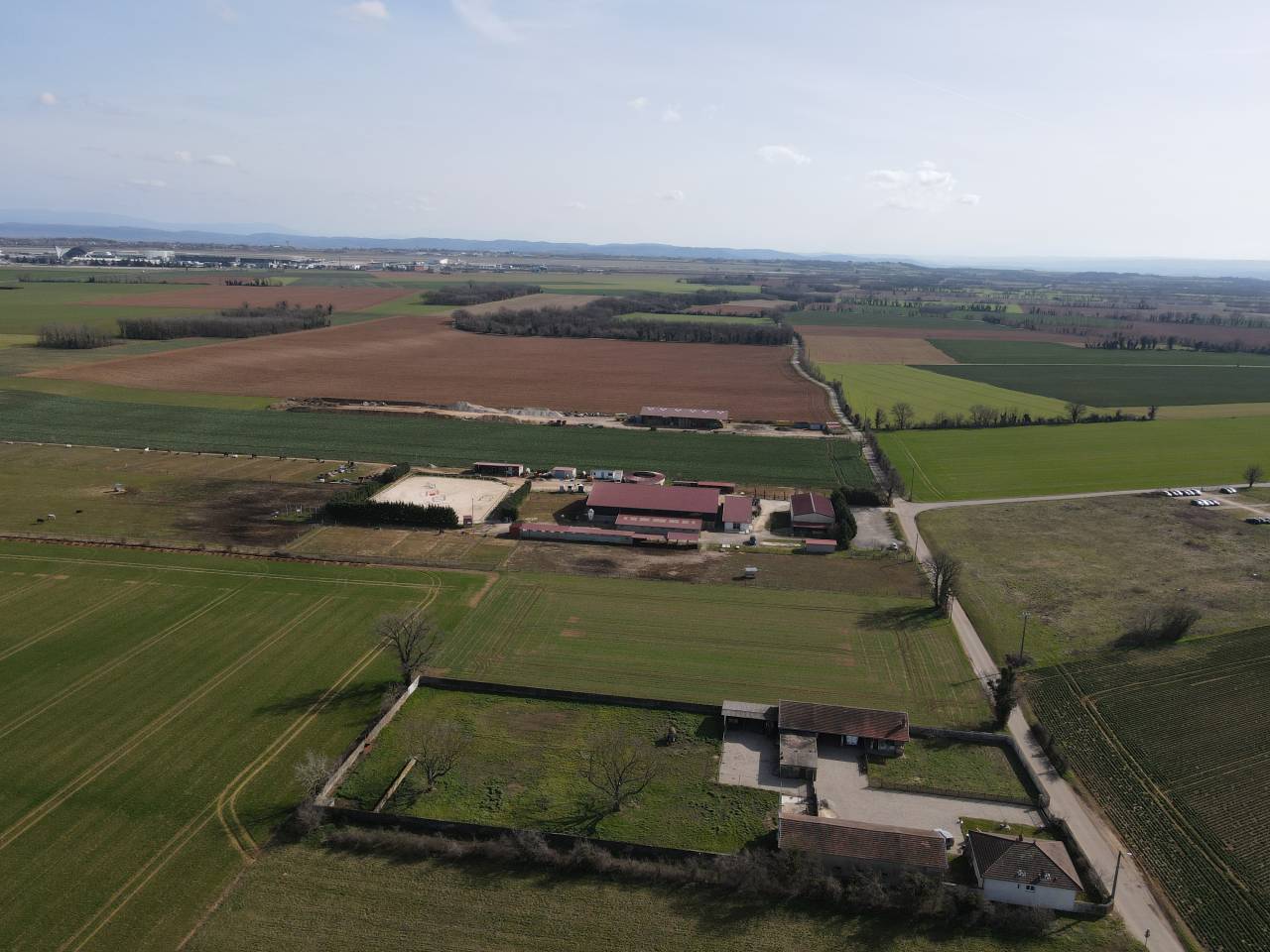 L'ALEZANE Ecuries de propri&eacute;taires Lyon Est