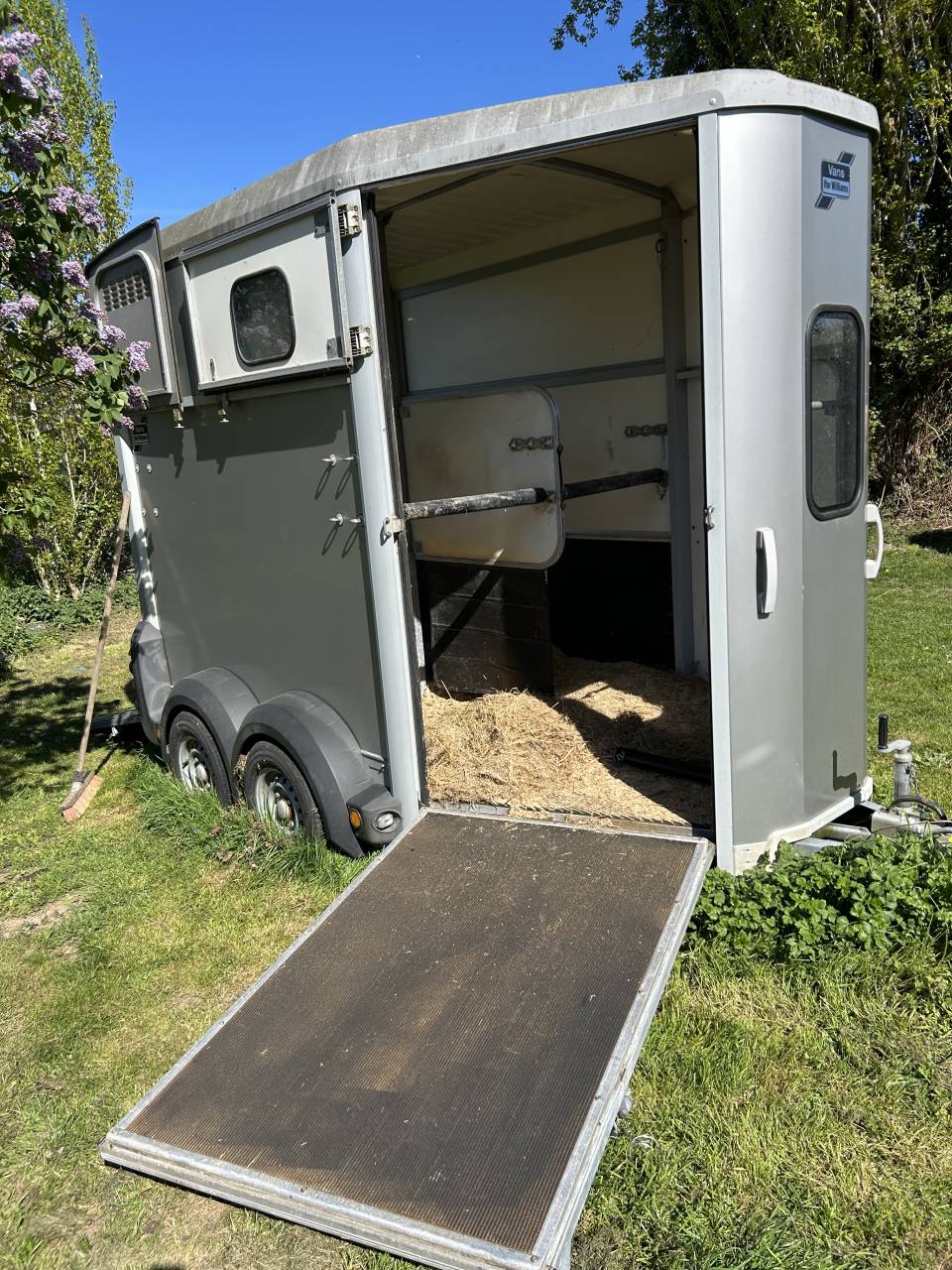 Van Ifor Williams HB506 2 places 