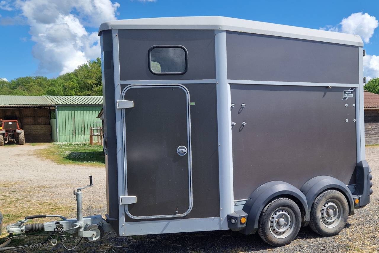 Ifor W. Hb 403/2014/1.5 pl. &eacute;tat impeccable