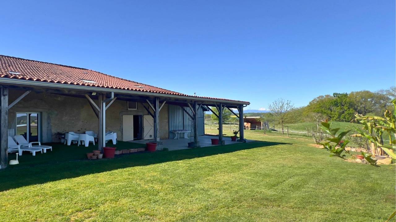 Propri&eacute;t&eacute; d&rsquo;exception de 22 hectares (31)