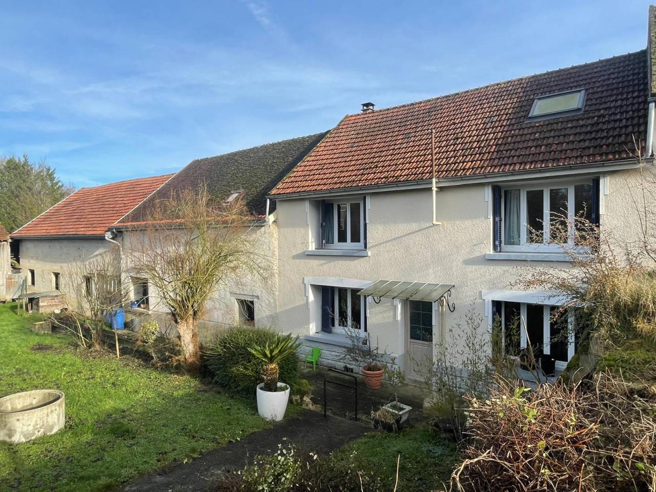 Corps de ferme &eacute;questre 