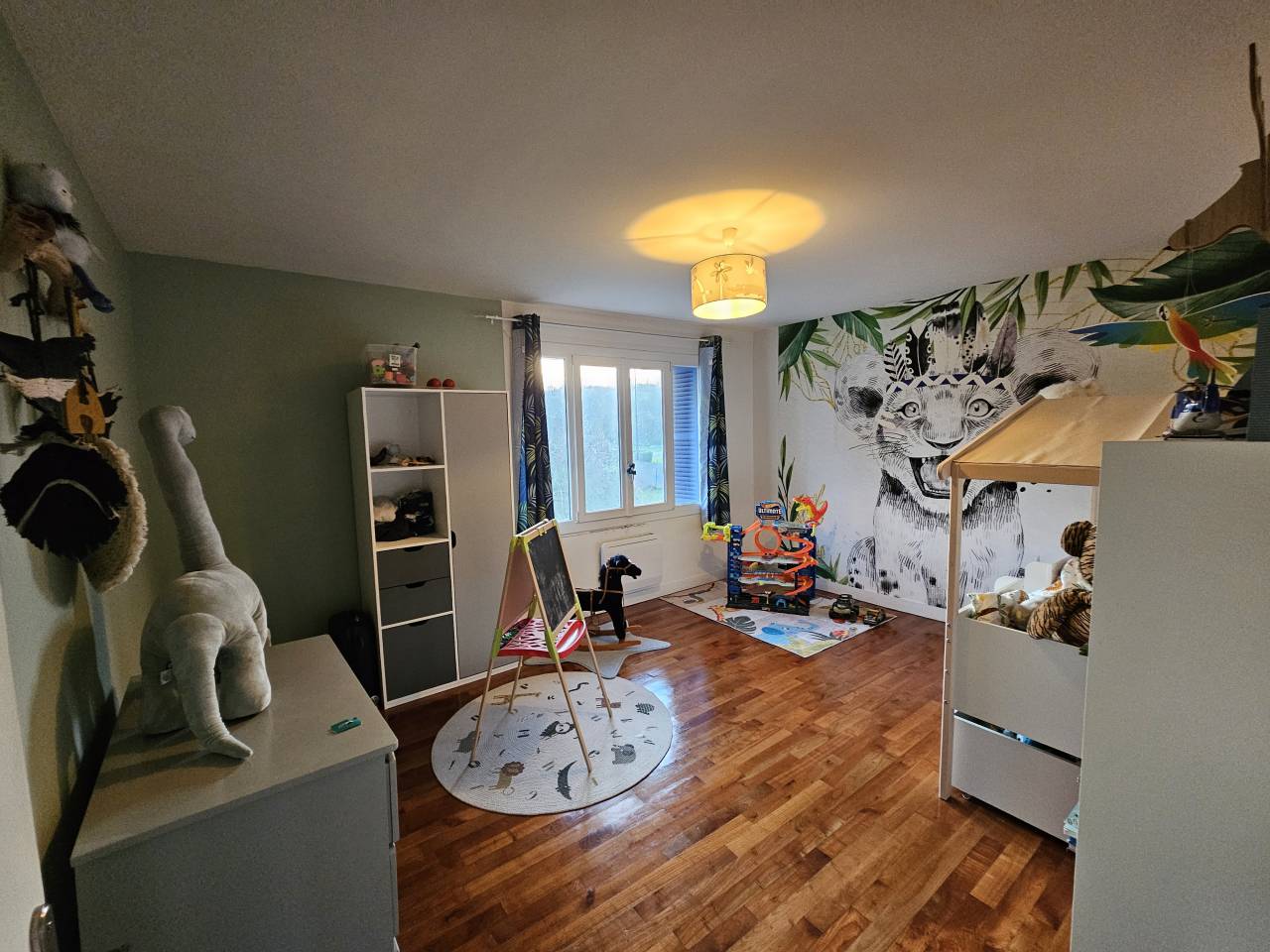 Corps de ferme &eacute;questre 