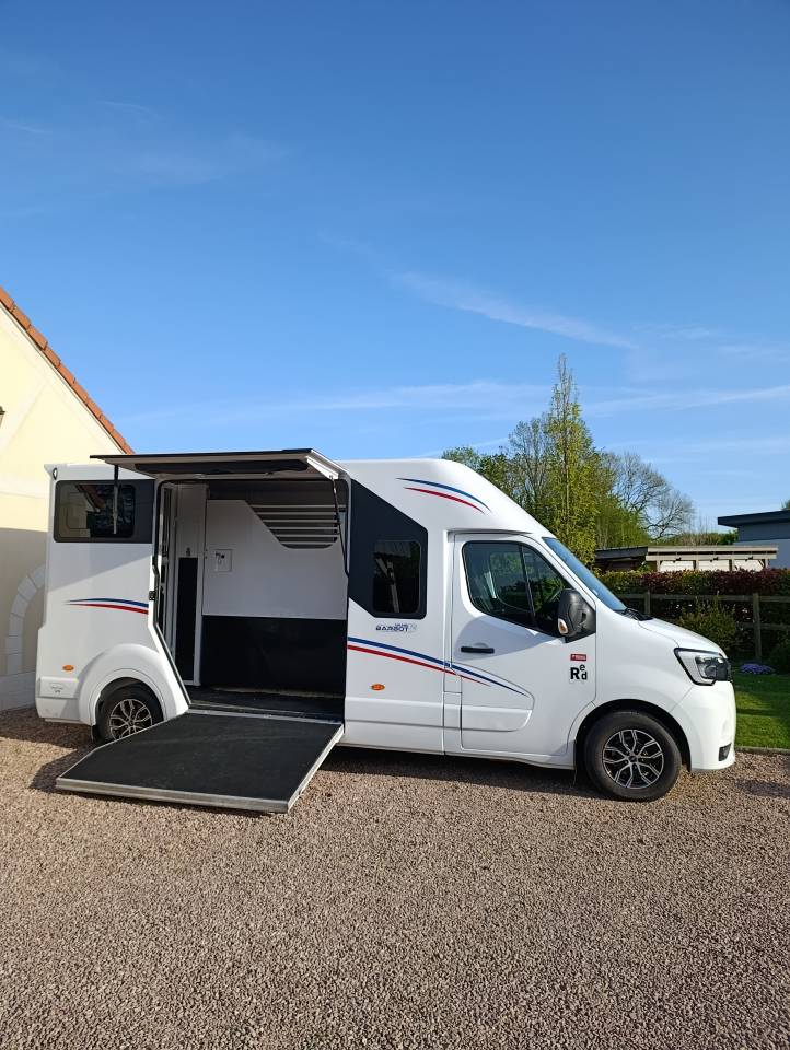 Camion chevaux  VL Barbot Stalles - 5 places